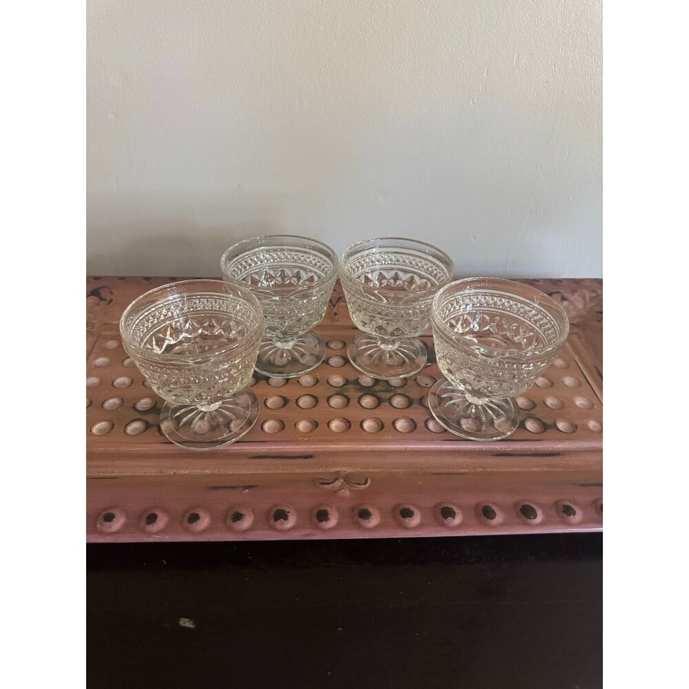 Set of 4 Anchor Hocking Wexford Sherbet Glasses Vintage Clear Dessert Bowls